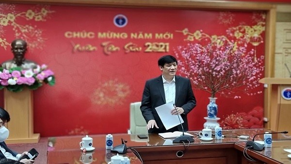 GS.TS Nguyễn Thanh Long - Bộ trưởng Bộ Y tế phát biểu tại cuộc họp       