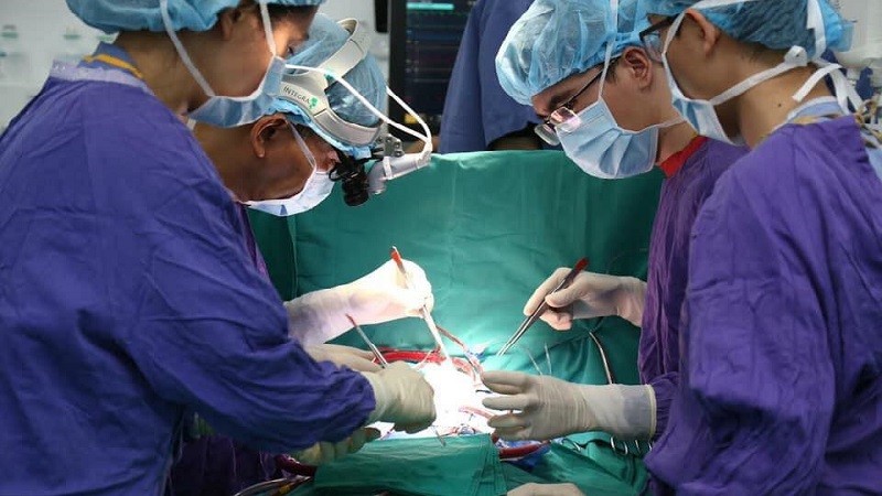 Ghép tim cho bệnh nhân nhỏ tuổi nhất Việt Nam 
