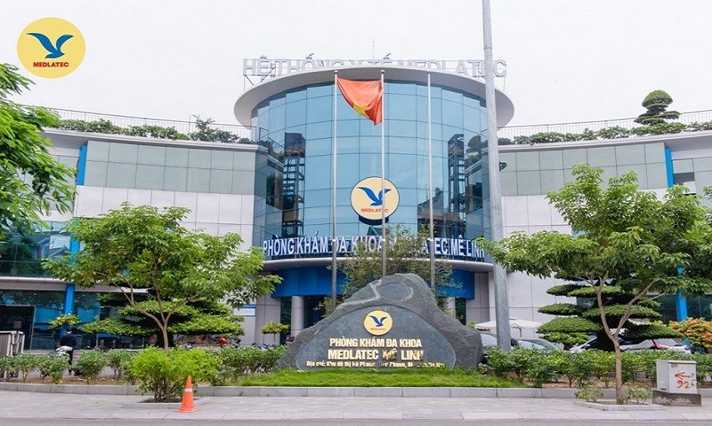 Phòng khám Đa khoa MEDLATEC Mê Linh có cơ sở khang trang, hiện đại tại Khu Đô thị Hà Phong, thôn Trung Hậu Đông, xã Tiền Phong, huyện Mê Linh