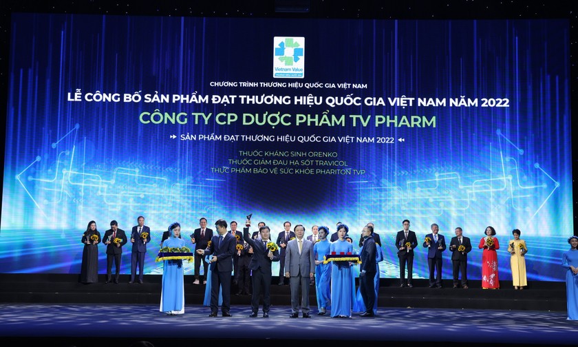 Phariton TVP tự hào Thương hiệu Quốc gia Việt Nam, khẳng định chất lượng vì sức khỏe cộng đồng.