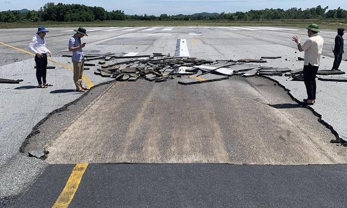 Cục Hàng không thông tin sự cố bong tróc đường băng sân bay Vinh