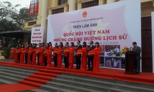 Tái hiện lịch sử Quốc hội Việt Nam qua 65 bức ảnh