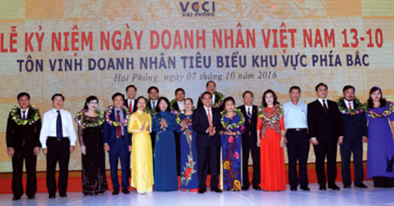 Tôn vinh doanh nhân khu vực Duyên hải phía Bắc nhân ngày Doanh nhân Việt Nam