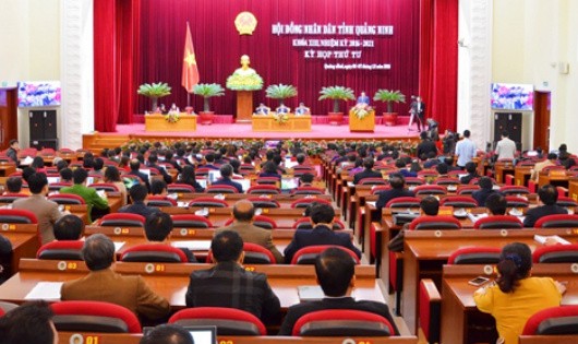 Lạm thu trong giáo dục và tai nạn lao động làm 'nóng' kỳ họp HĐND Quảng Ninh