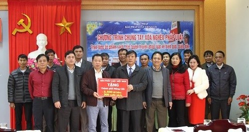 Báo Pháp Luật Việt Nam và hành trình 'chở luật' tới biên cương