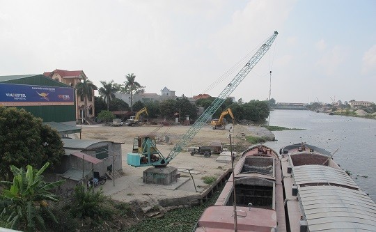 Bến bãi vật liệu xây dựng  tại địa phận huyện Thanh Miện
