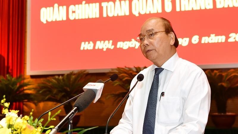 Thủ tướng Nguyễn Xuân Phúc phát biểu tại Hội nghị Quân chính toàn quân 6 tháng đầu năm 2020.