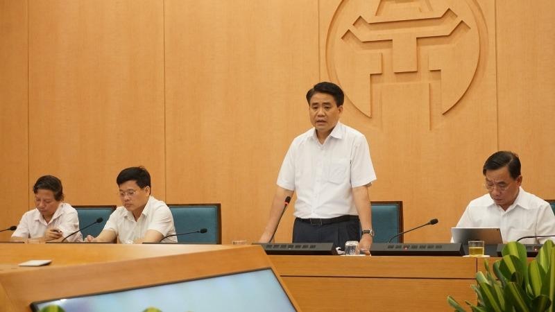 Chủ tịch UBND TP Hà Nội Nguyễn Đức Chung kết luận cuộc họp chiều 27/7