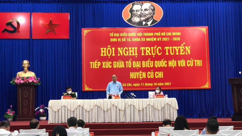 Chủ tịch nước phát biểu tại buổi tiếp xúc cử tri huyện Củ Chi, TP HCM. Ảnh: Nguyễn Trung