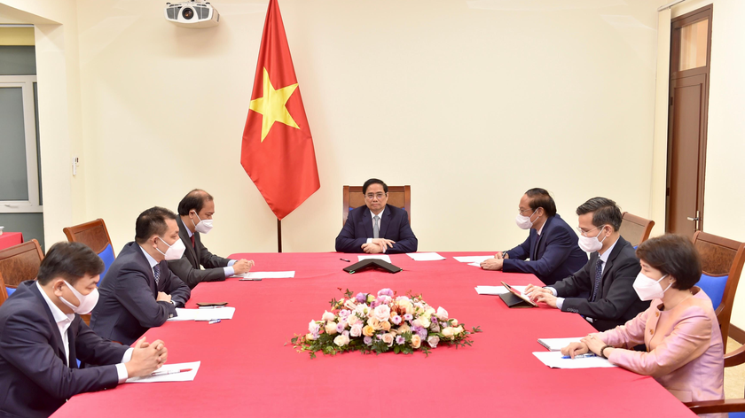 Thủ tướng Phạm Minh Chính tại buổi điện đàm với Phó Tổng thống Thổ Nhĩ Kỳ.