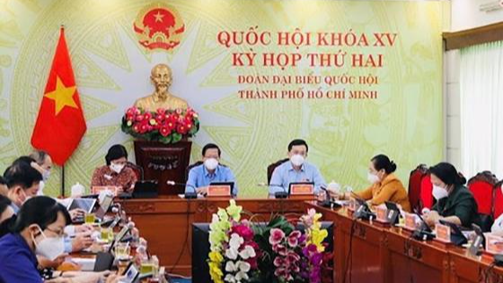 Đoàn Đại biểu thành phố Hồ Chí Minh dự họp đợt 1 Kỳ họp thứ 2 Quốc hội khóa XV theo hình thức trực tuyến.