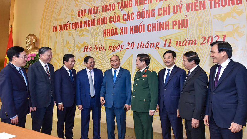 Chủ tịch nước, Thủ tướng Chính phủ và các đại biểu dự buổi gặp mặt.