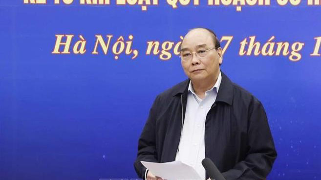 Chủ tịch nước phát biểu từ đầu cầu Hà Nội.