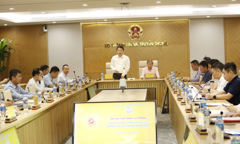 Thứ trưởng Nguyễn Huy Dũng tuyên bố phát động Giải thưởng năm 2023.