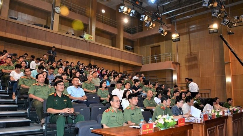 Các đại biểu tham dự Tọa đàm. (Ảnh: Nguyễn Hương)