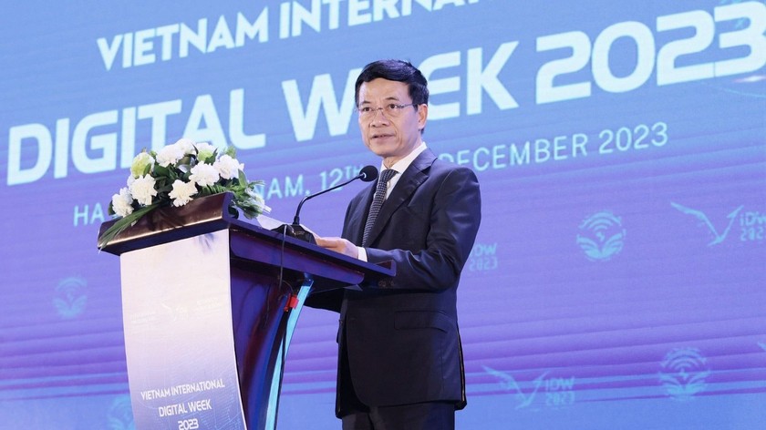 Bộ trưởng Bộ Thông tin và Truyền thông Nguyễn Mạnh Hùng. (Ảnh: PV)