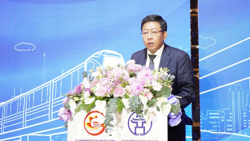 Phó Chủ tịch UBND TP Hà Nội Đương Đức Tuấn phát biểu khai mạc. (Nguồn ảnh: Báo Kinh tế đô thị)