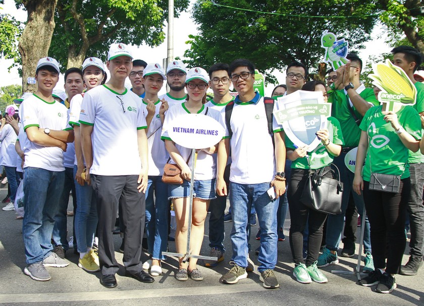 Vietnam Airlines cam kết đồng hành cùng phong trào chống rác thải nhựa