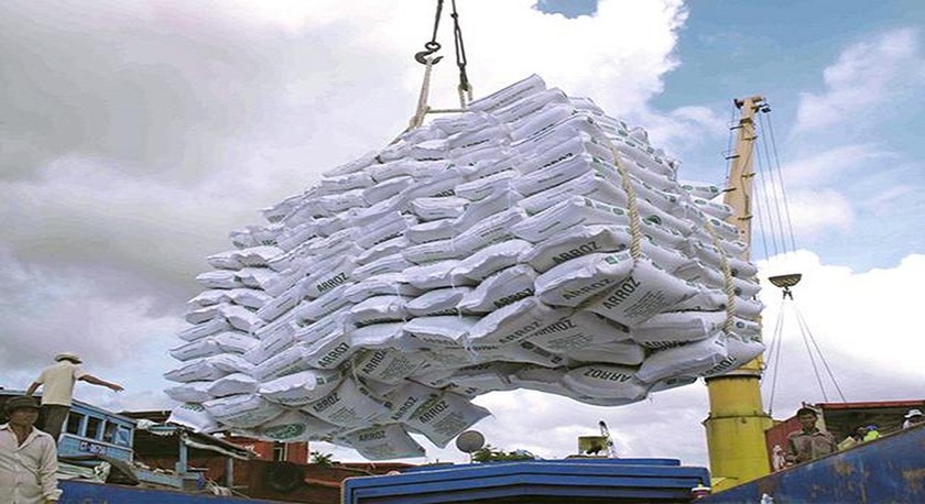 Bộ Công Thương kiến nghị tiếp tục cho xuất khẩu gạo.