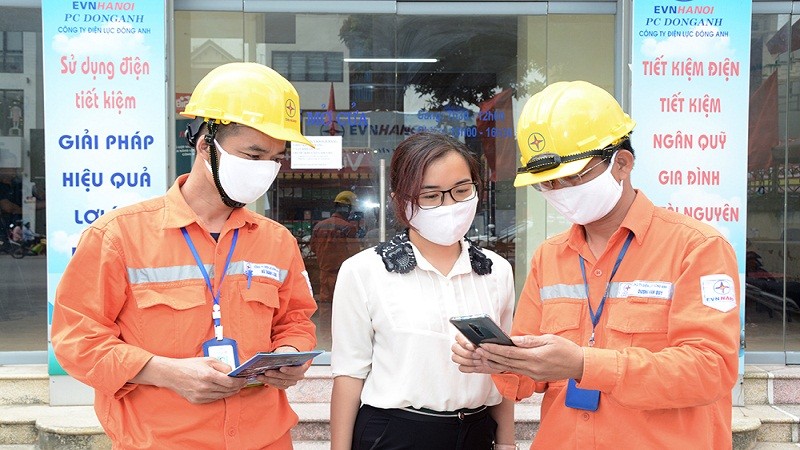 Hơn 2,3 triệu khách hàng ở Hà Nội đã được giảm tiền điện