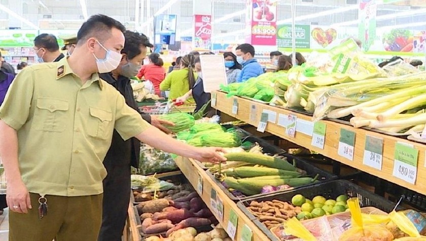 QLTT TP Hồ Chí Minh yêu cầu xử lý các hiện tượng gây ảnh hưởng đến giá cả hàng hóa 