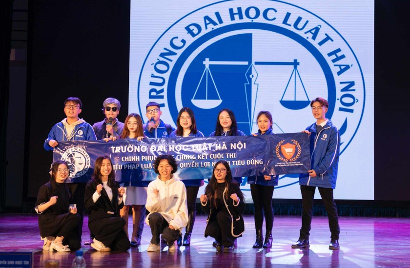 Đại học Luật Hà Nội giành giải Nhất cuộc thi