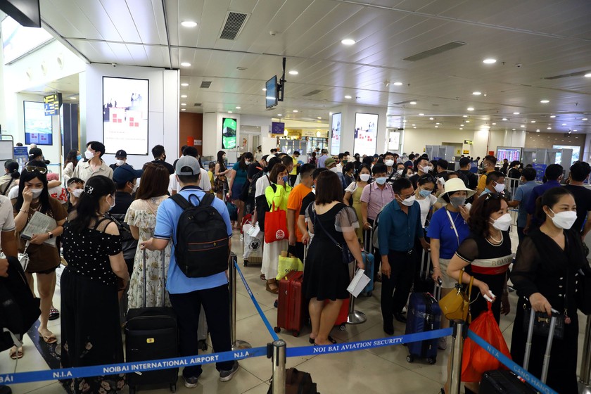 Lượng khách hàng qua Cảng HKQT Nội Bài dịp Tết sẽ tăng nhưng vẫn trong tầm kiểm soát của Cảng.