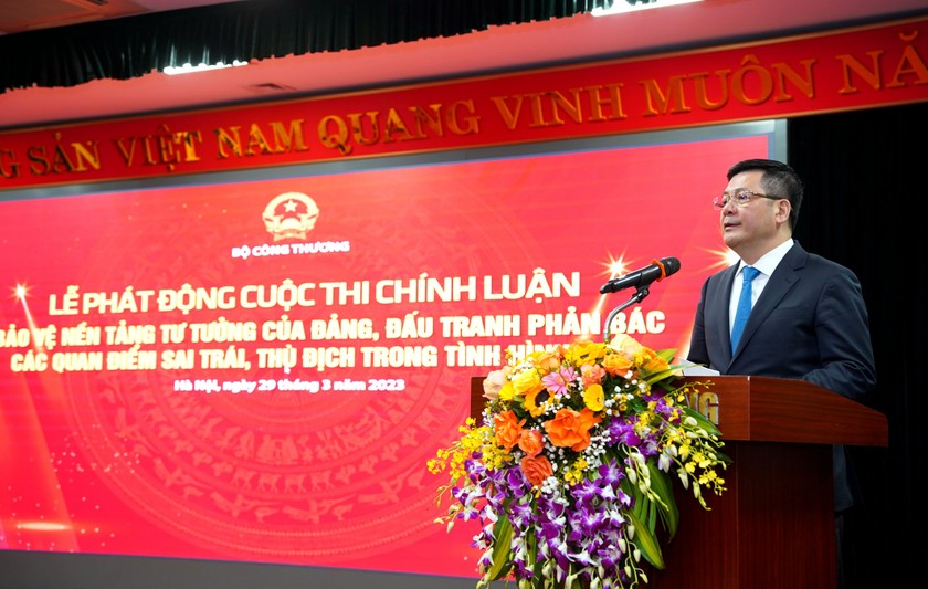 Bộ trưởng Bộ Công Thương Nguyễn Hồng Diên phát biểu tại Lễ phát động.