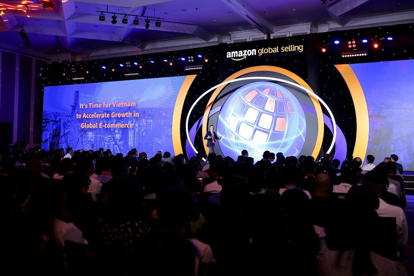 Ông Eric Broussard, Phó Chủ tịch Tập đoàn Amazon thông tin về tiềm năng của thương mại điện tử Việt Nam.