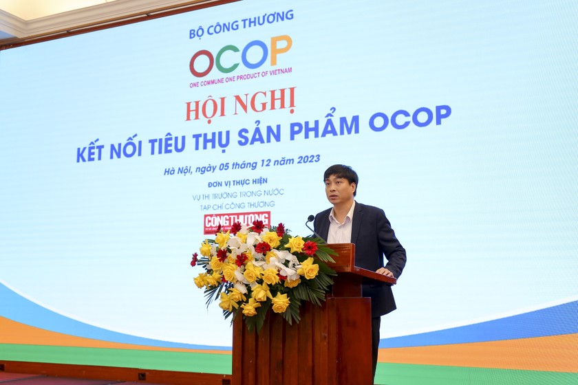 Ông Bùi Nguyễn Anh Tuấn - Phó Vụ trưởng Vụ Thị trường trong nước, Bộ Công Thương phát biểu tại Hội nghị.