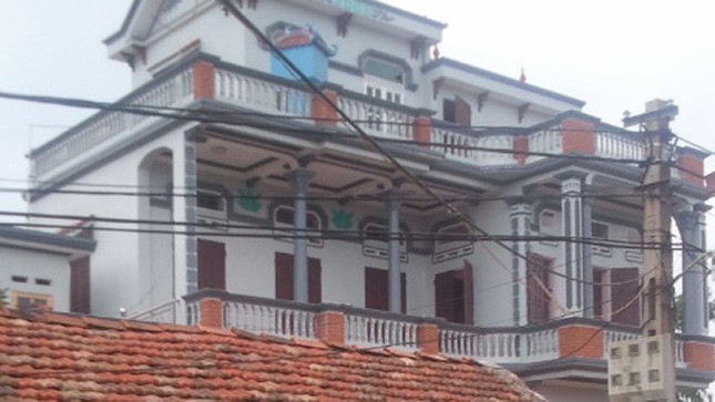 Căn nhà gia đình ông Bạch Quang Việt – nơi xảy ra vụ xô xát nghiêm trọng. 