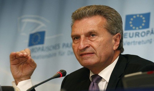 Cao ủy ngân sách châu Âu Guenther Oettinger.