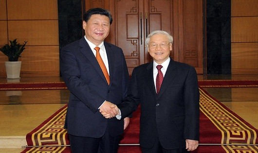 Tổng Bí thư Nguyễn Phú Trọng và Tổng Bí thư, Chủ tịch Trung Quốc Tập Cận Bình trong chuyến thăm Việt Nam tháng 11/2015. Ảnh: TTXVN
