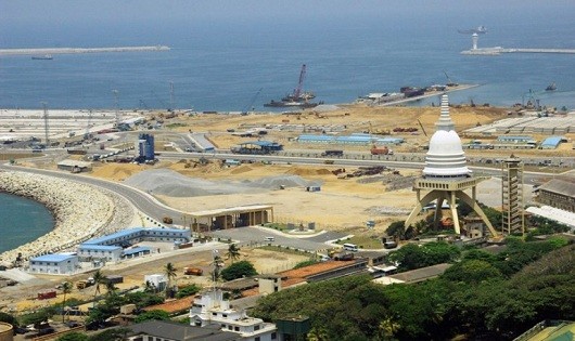 Dự án cảng Hambantota tại Sri Lanka.