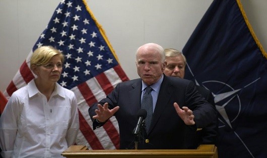 Thượng nghị sỹ McCain.