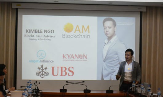 Kimble Ngô trình bày về blockchain tại tọa đàm.