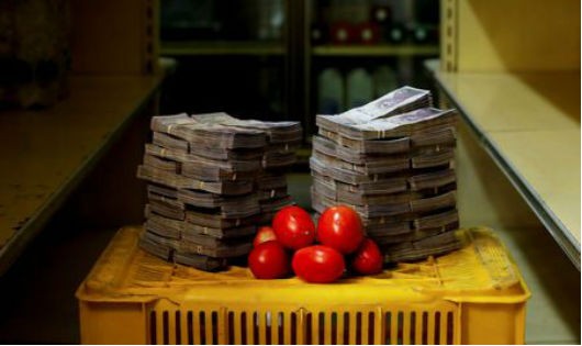 5 triệu bolivar, tương đương 0,76 USD mới mua được 1kg cà chua.