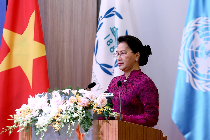 Chủ tịch Quốc hội Nguyễn Thị Kim Ngân phát biểu khai mạc Hội nghị. 