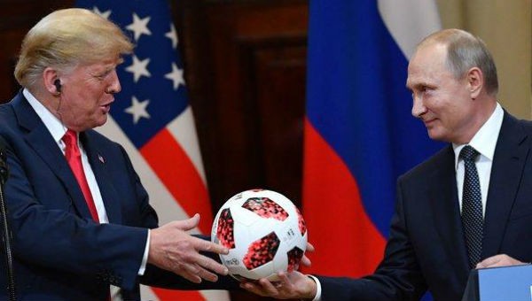Ông Trump và ông Putin tại cuộc gặp năm 2018.