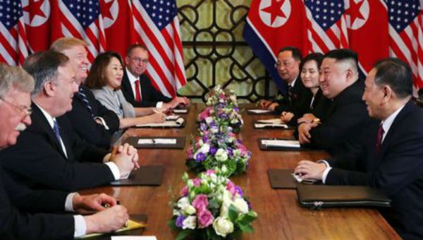 Phái đoàn Mỹ - Triều Tiên tại cuộc gặp ngày 28/2.