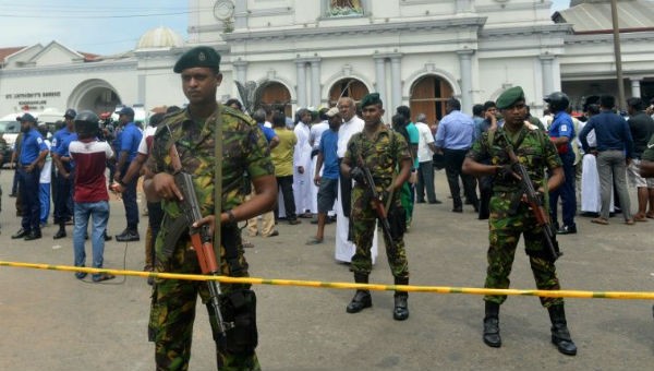 Chính phủ Sri Lanka đã ban bố lệnh giới nghiêm sau 8 tấn công xảy ra trong ngày lễ Phục sinh.