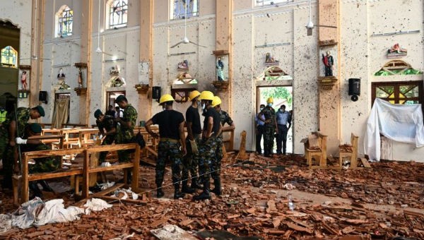 Hiện trường vụ tấn công tại Sri Lanka.