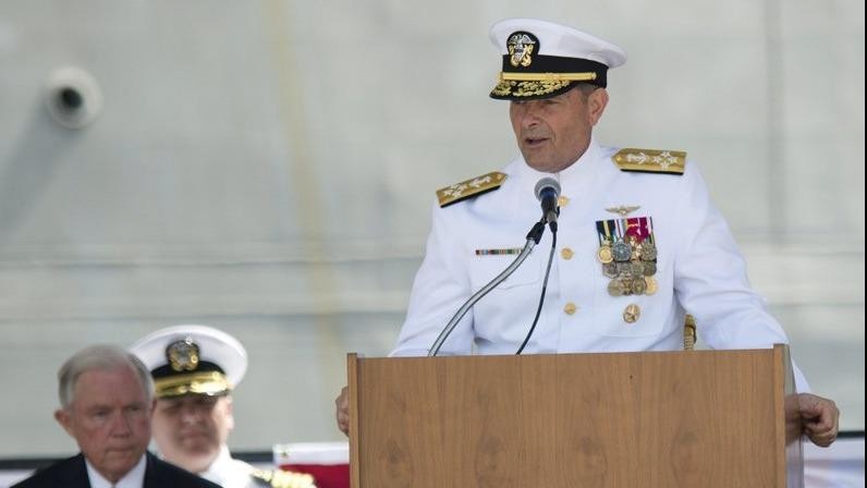 Đô đốc Hải quân Mỹ Bill Moran.