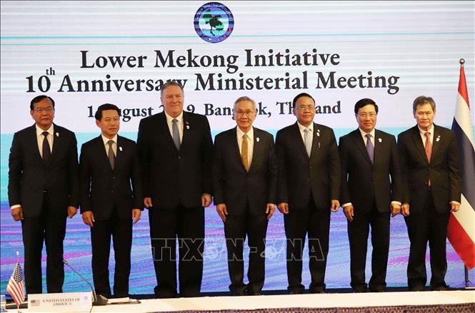 Các Bộ trưởng dự Hội nghị Bộ trưởng Sáng kiến Hạ nguồn Mekong (LMI) lần thứ 12. Ảnh: TTX