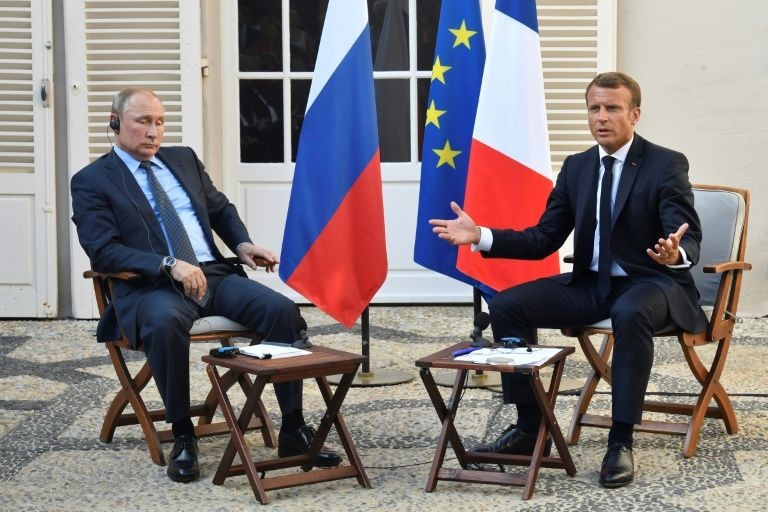 Tổng thống Nga Putin và Tổng thống Pháp Macron.