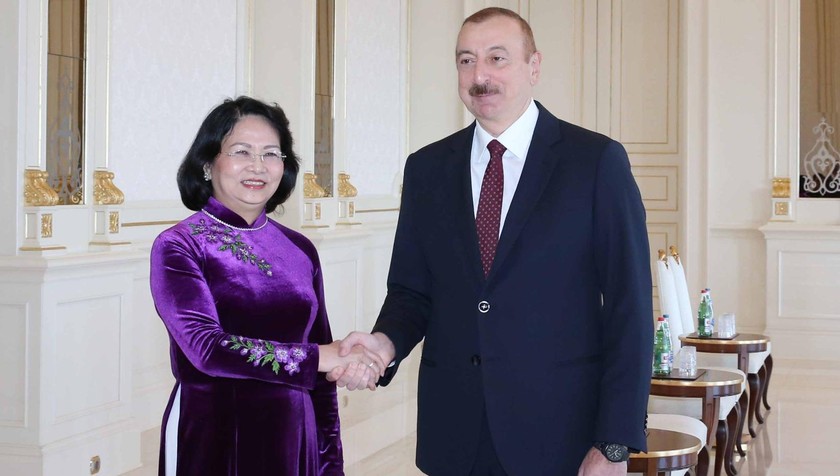 Phó Chủ tịch nước Đặng Thị Ngọc Thịnh hội kiến Tổng thống Azerbaijan Ilham Aliyev.