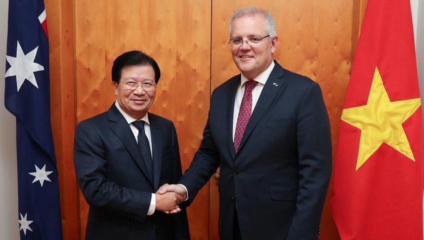 Phó Thủ tướng Trịnh Đình Dũng hội kiến Thủ tướng Australia Scott Morrison