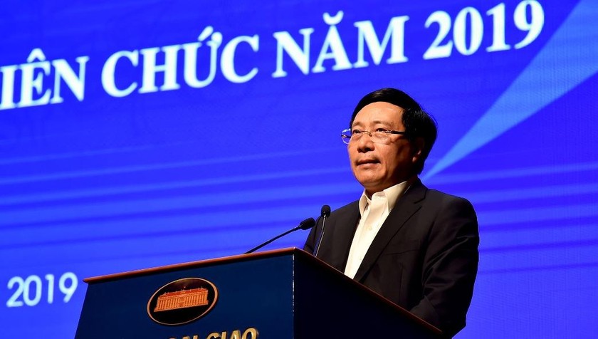 Phó Thủ tướng Chính phủ, Bộ trưởng Ngoại giao Phạm Bình Minh phát biểu tại Hội nghị. Ảnh: BNG