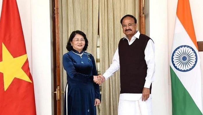 Phó Chủ tịch nước Đặng Thị Ngọc Thịnh và Phó Tổng thống Ấn Độ Venkaiah Naidu.