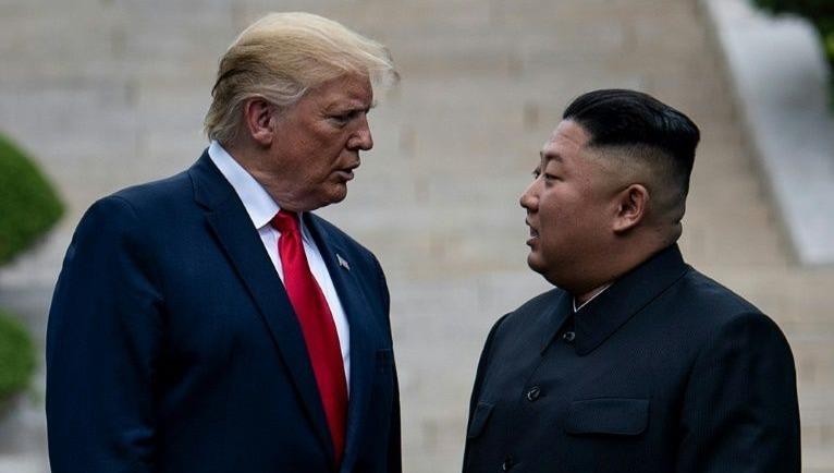 Ông Trump và ông Kim.